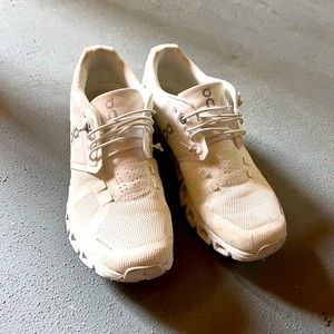 OnCloud Tennis Shoes